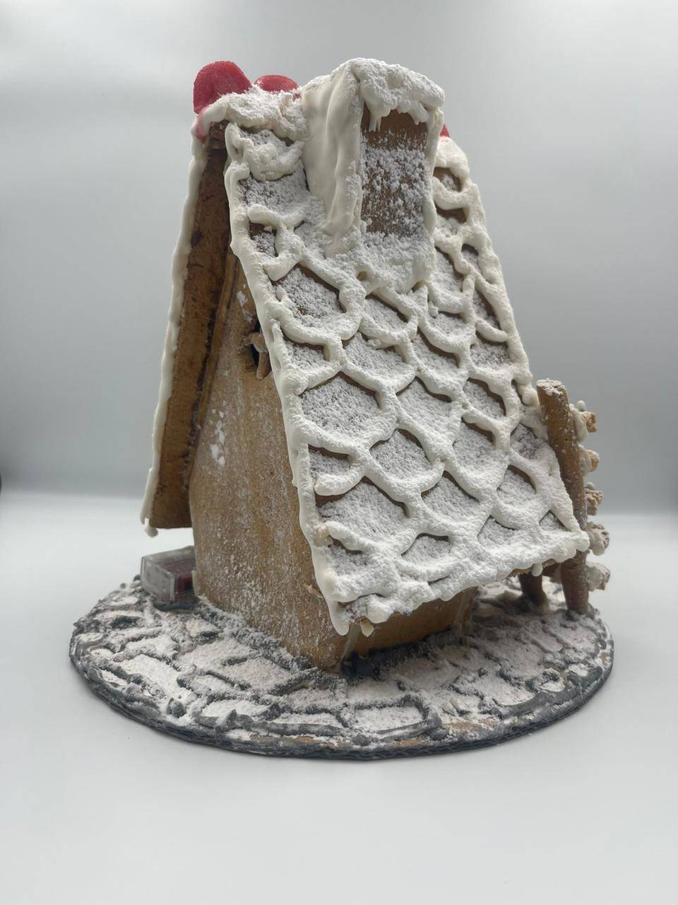 Gingerbread-jelly-megalo-filandiko-spitaki-sideview-4 Gingerbread Jelly μεγάλο Φινλανδικό σπιτάκι