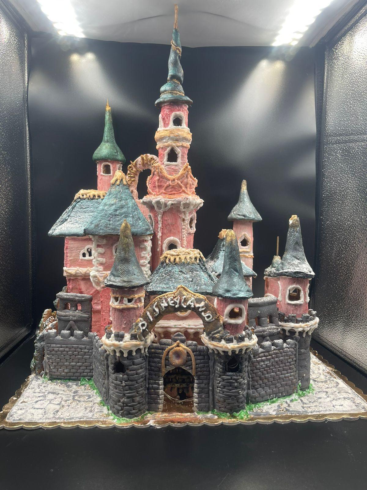 gingerbread-disney-castle