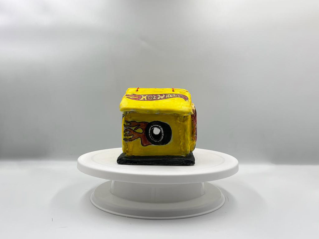 Gingerbread_ομάδα-HotWheels-side_view_2 Gingerbread HotWheels Race House