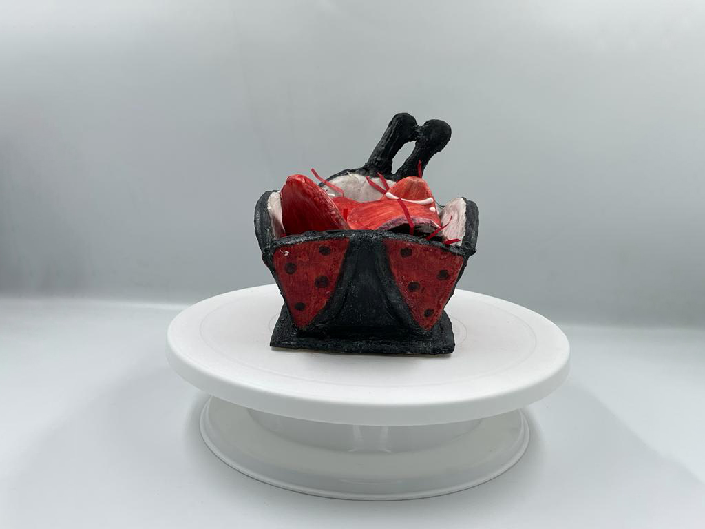 Lovebugs-Easter-Treats-side-view-4 Gingerbread Lovebugs Easter