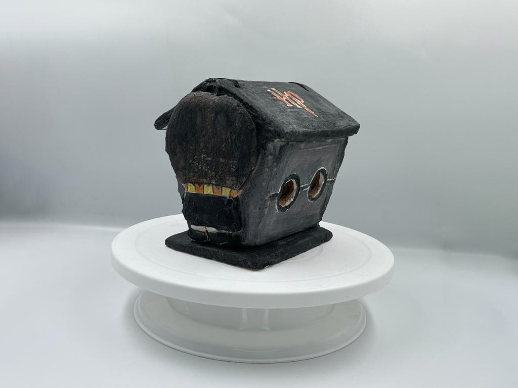 The-Harry-Potters- House-side-view-3 Gingerbread The Harry Potters House