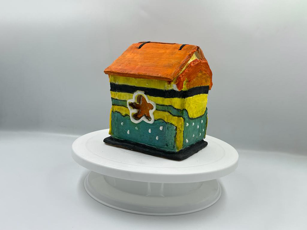 The-Yellow-Sweethear-side-view-5 Gingerbred The Yellow Sweethear