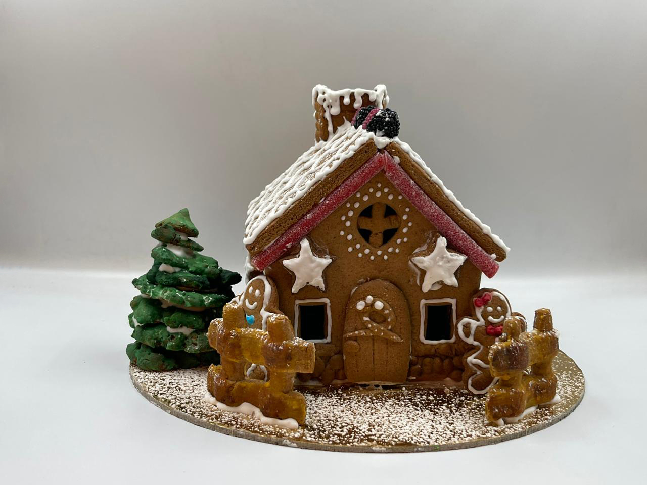 xmass-gingerbread-house-kit-complete-1