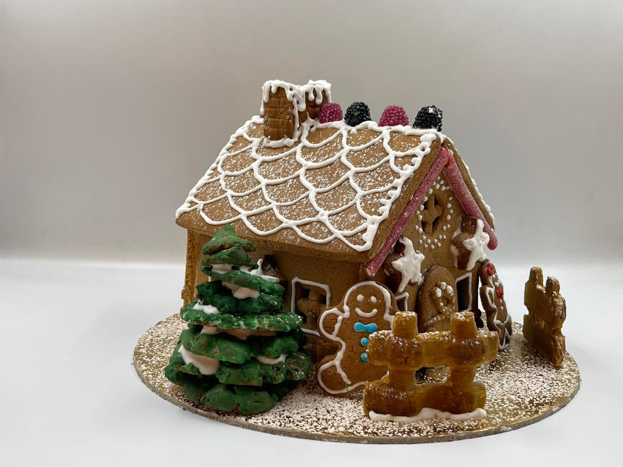 xmass-gingerbread-house-kit-complete-6